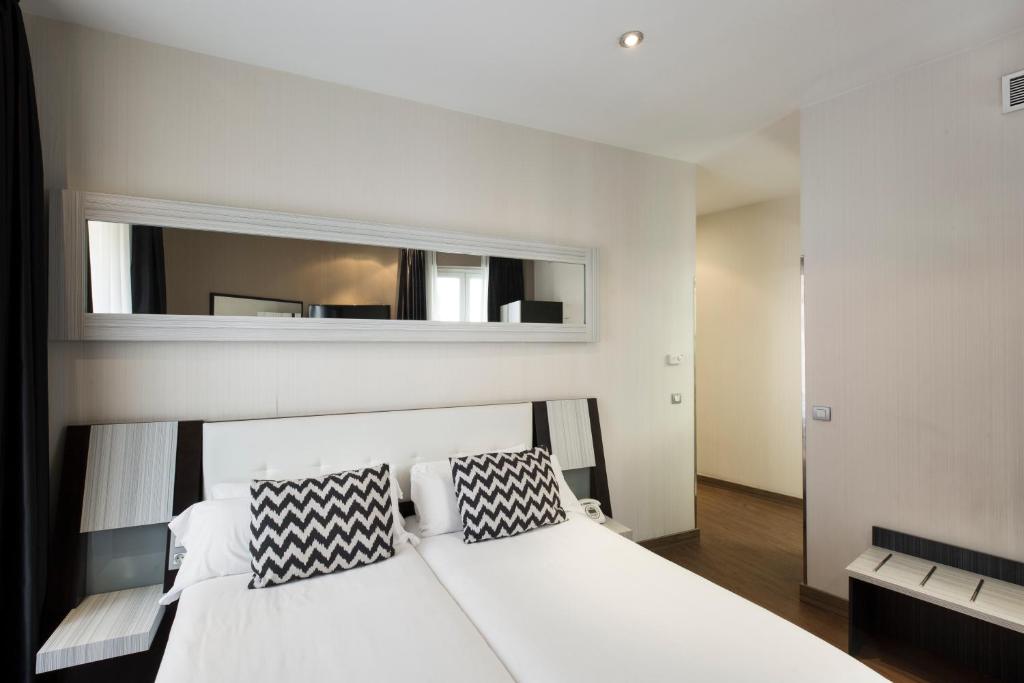 Petit Palace Triball - Resim 14