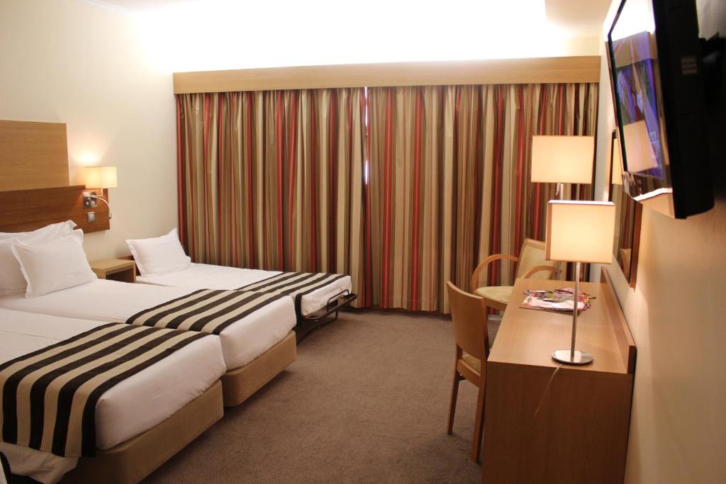 
Twin Room with Extra Bed
