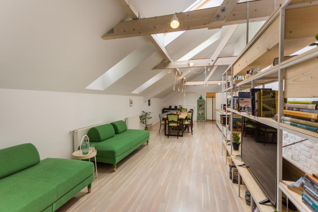 Little Bucharest mansion next to Parliament Palace - Resim 40