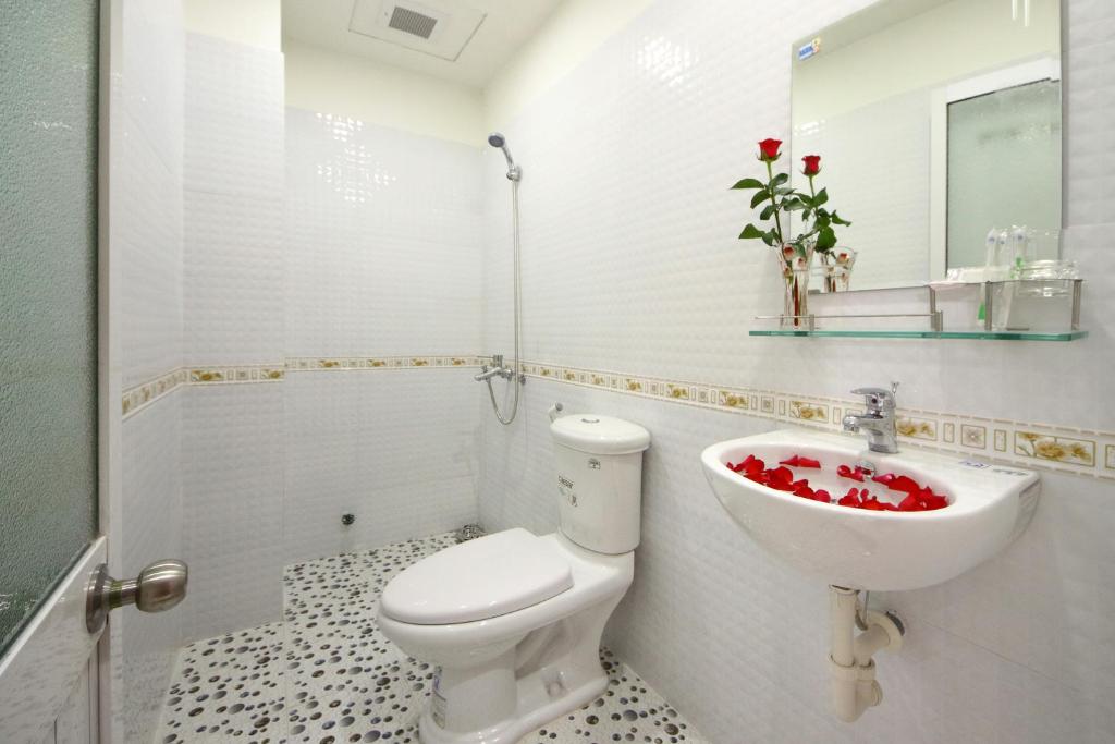 Koupelna v ubytování Hoi An Dat Cam Homestay