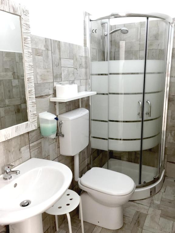 A bathroom at Sophia
