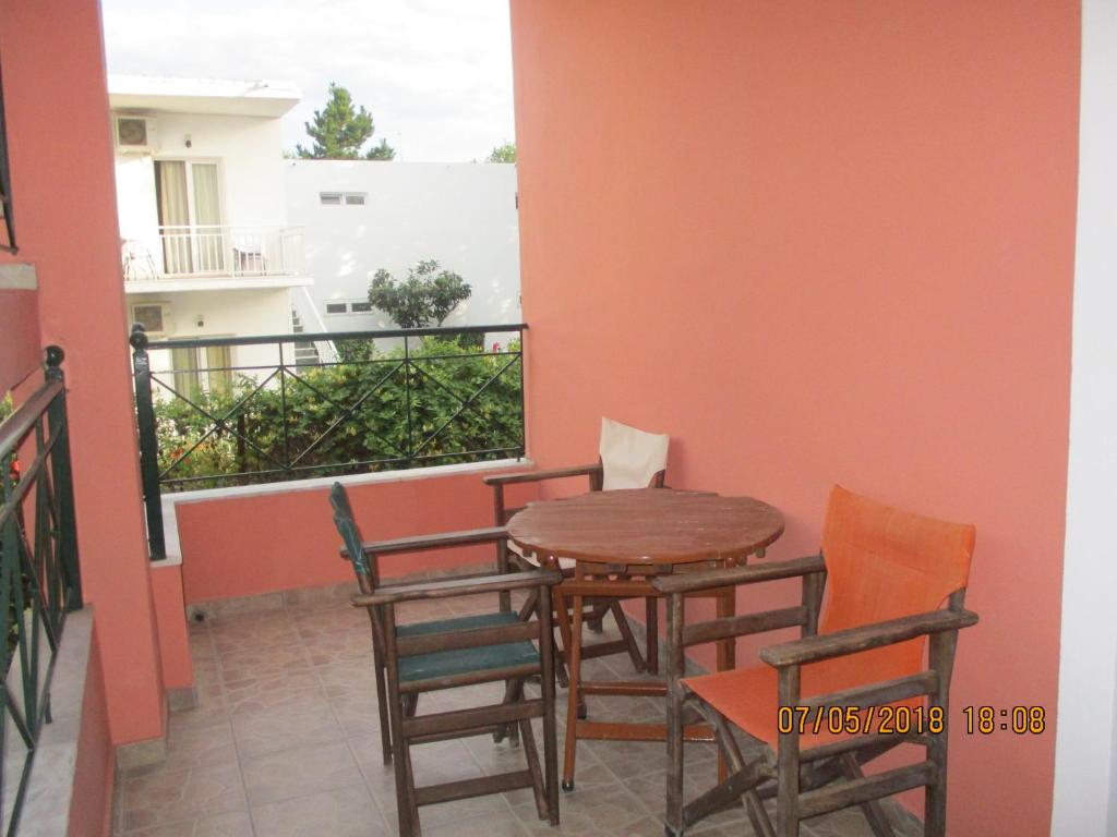 Balkon lub taras w obiekcie Gouvia House Luxury Apartments