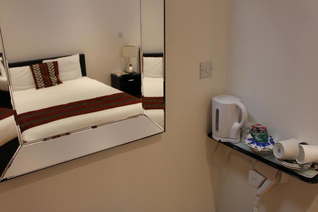 Abbey Court Hotel - Hyde Park - Resim 9