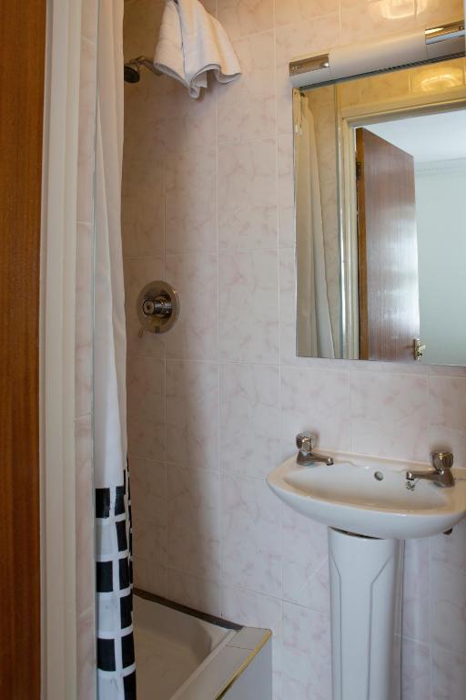 Abbey Court Hotel - Hyde Park - Resim 12