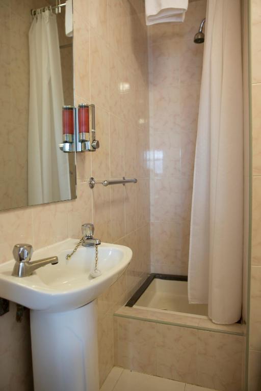 Abbey Court Hotel - Hyde Park - Resim 15