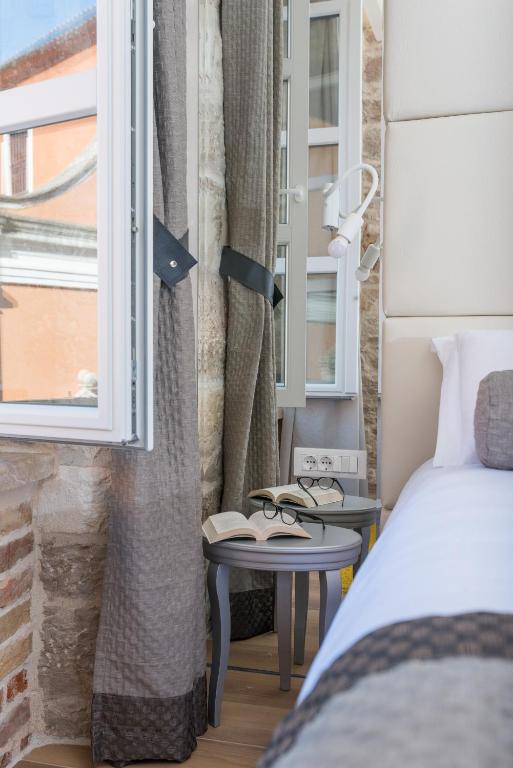 Zara Palace - design rooms - 2