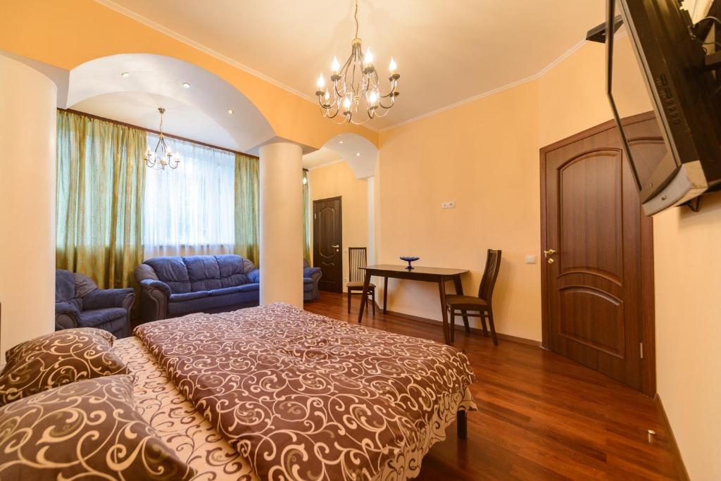 Guest House at the Polytechnic Institute - Quadruple Room With Private Bathroom