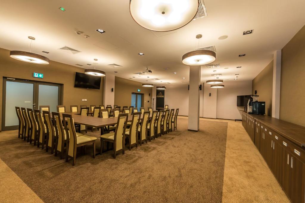 TV a/nebo společenská místnost v ubytování APART HOTEL 12