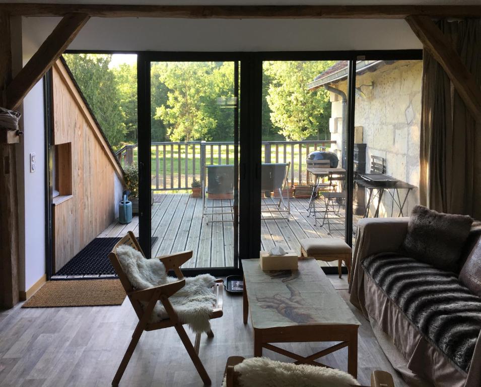 Posezení v ubytování studio avec terrasse Abbaye d'Aiguevive