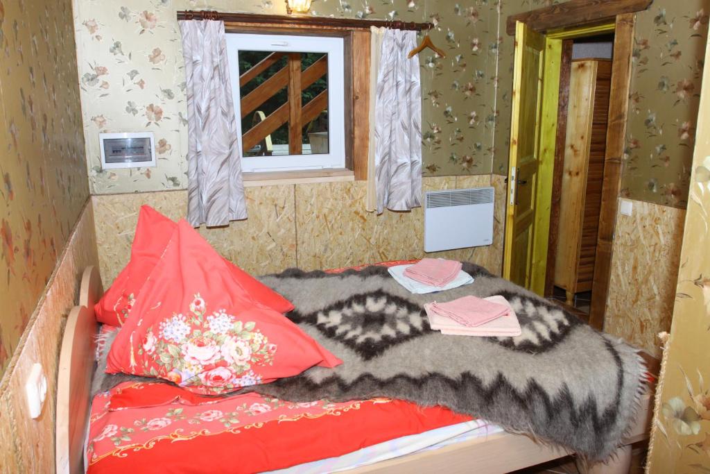 Postel nebo postele na pokoji v ubytování садиба "У Наталії"