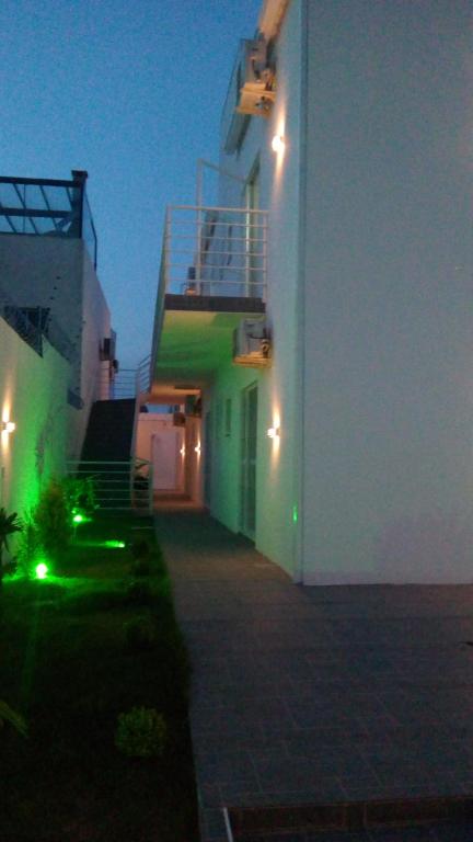  JK QUITINETES II com Garagem CENTRO