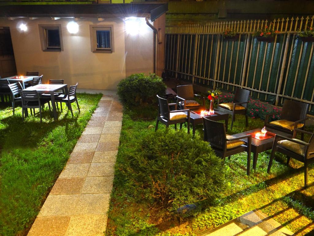 Zahrada ubytování Hotel Royal Gold City