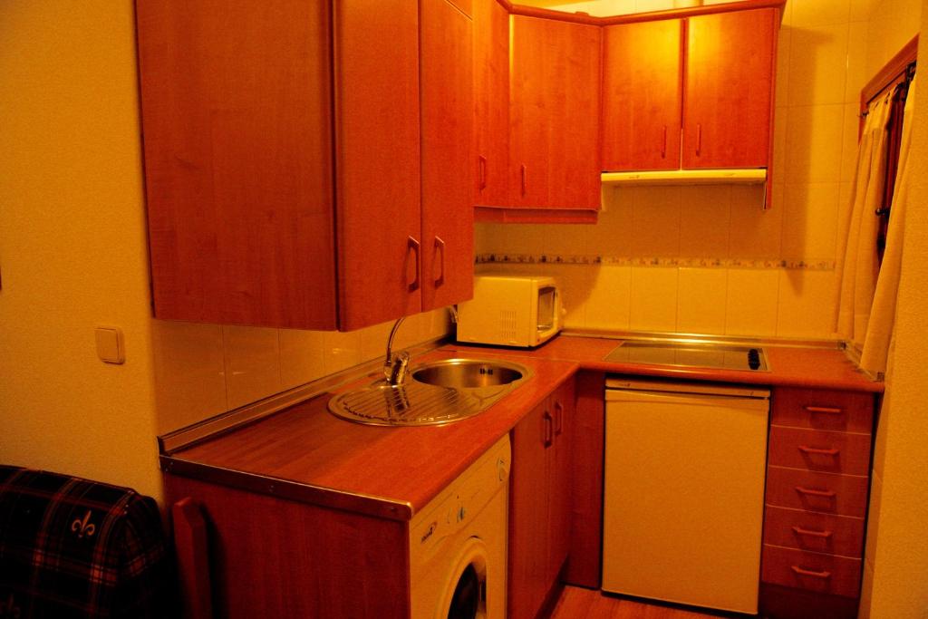 Apartamentos Turisticos Casa Pastor - Departamento