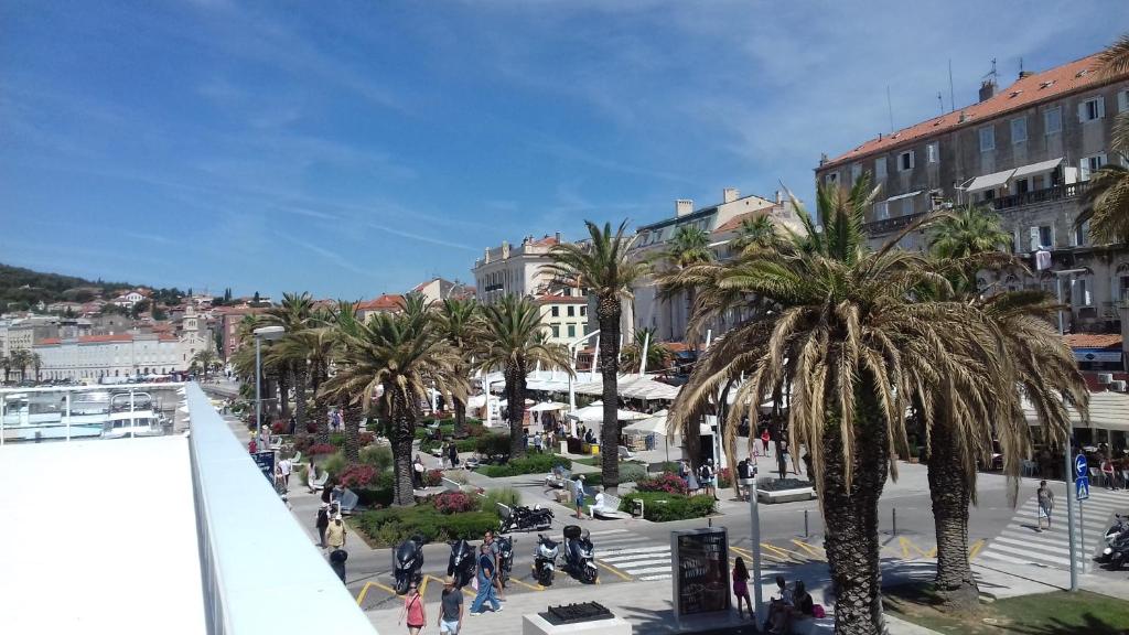 Výhľad na mesto Split alebo výhľad na mesto priamo z apartmánu