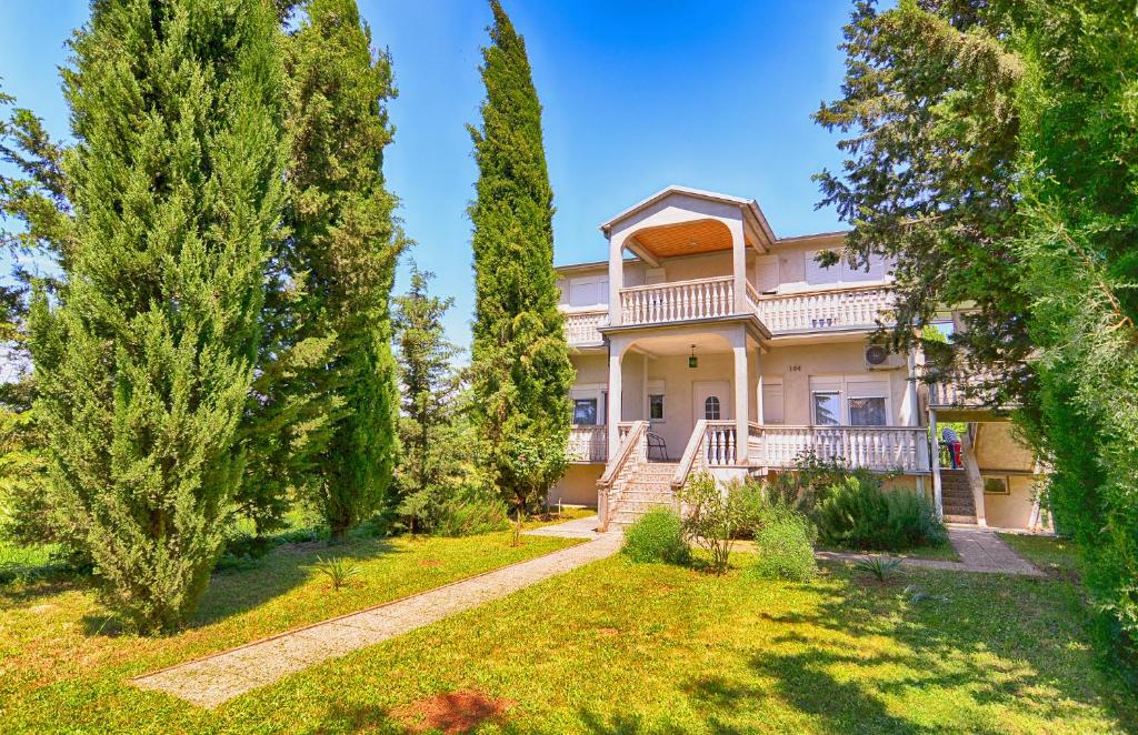 Fotografie z fotogalerie ubytování Apartment Bozo 1631 v destinaci Fažana