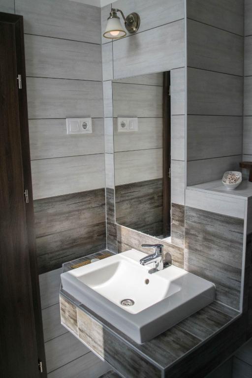 Koupelna v ubytování Petra Hotel