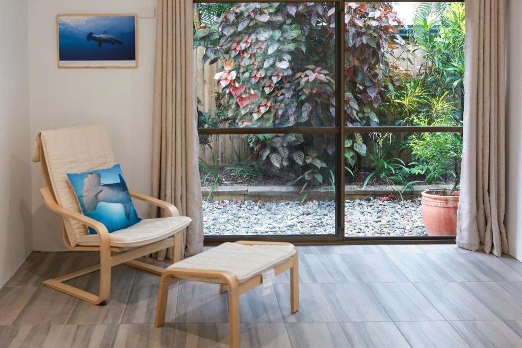 Posezení v ubytování Birch Resort Port Douglas