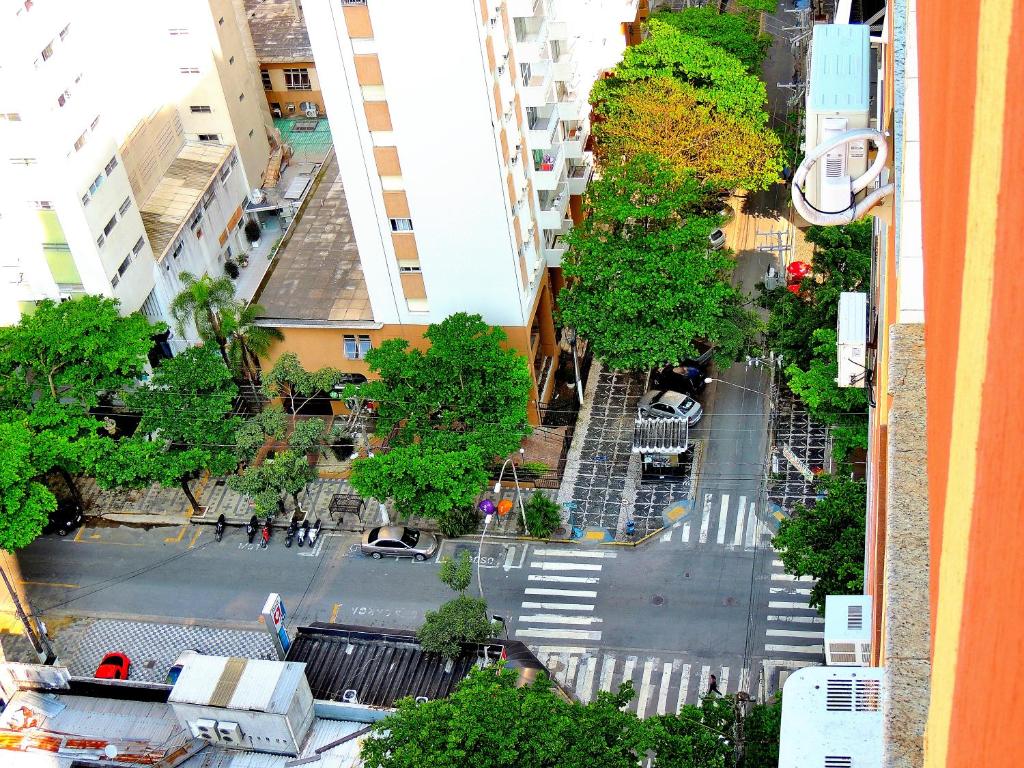  Flat Pitangueiras Boulevard Center