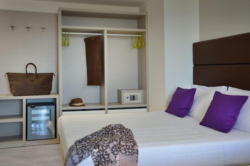 
 Superior Triple Room
