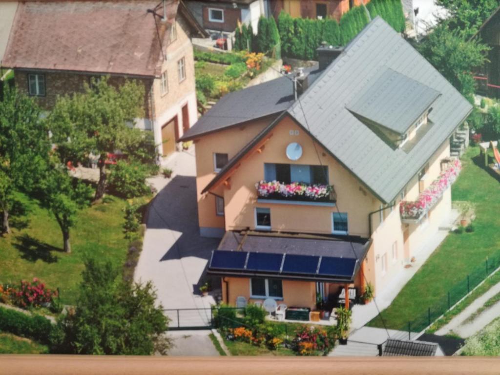Budova, kde se apartmán nachází