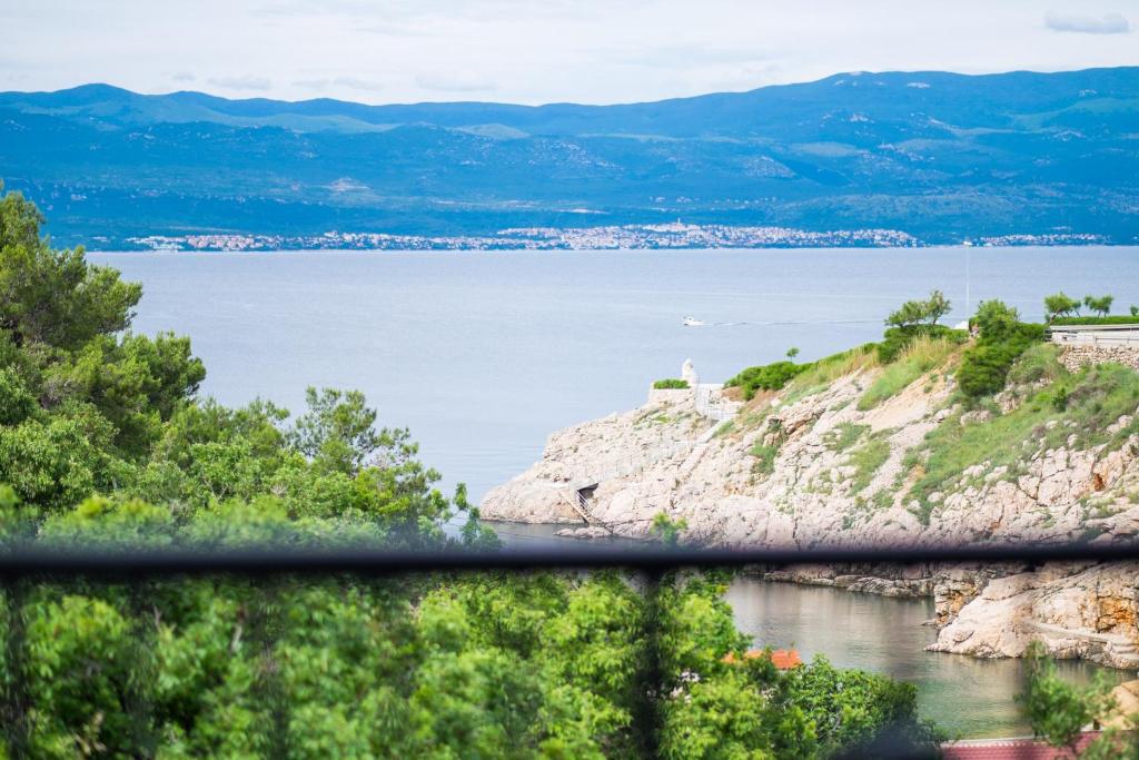 a view of a large body of water at Apartments Stasic in Vrbnik