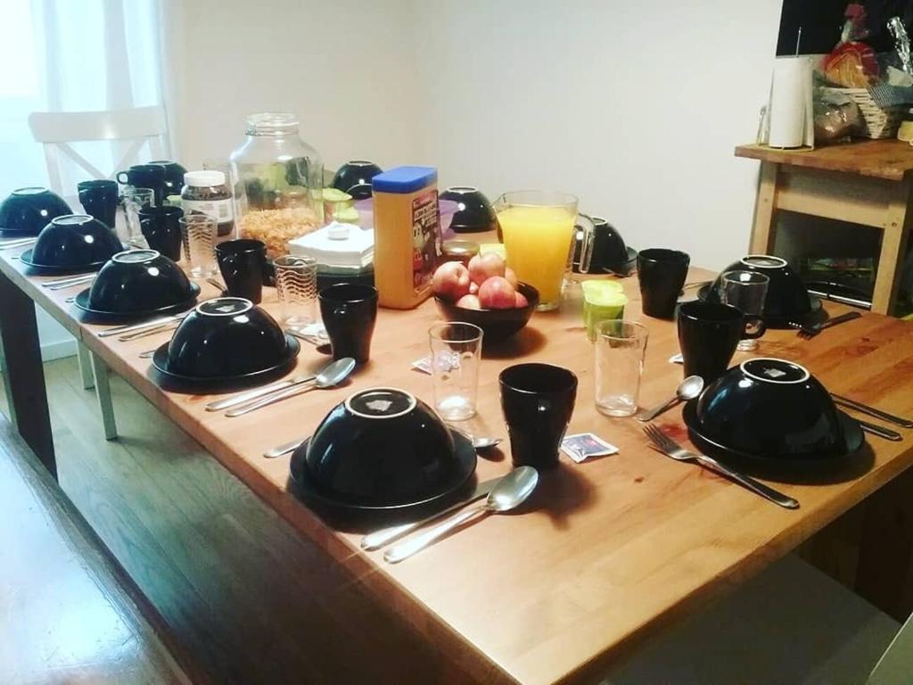 Jídlo v hostelu nebo okolí