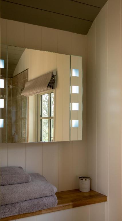 Postel nebo postele na pokoji v ubytování Luxury Shepherds Hut