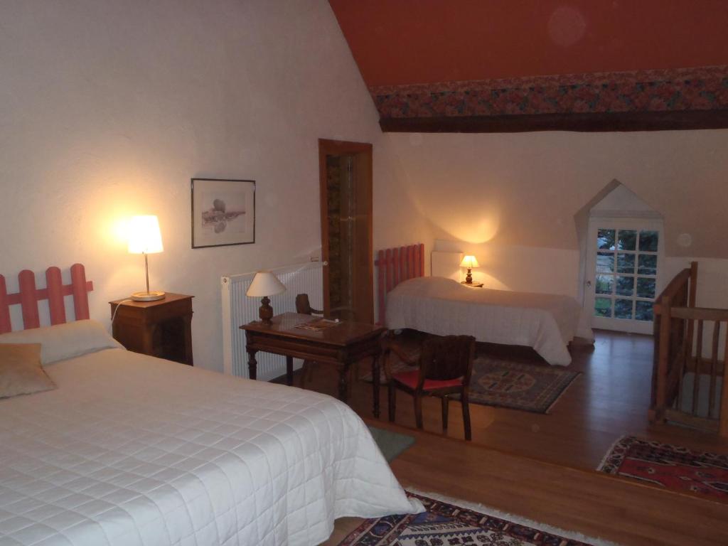 Chambres D'hôtes Du Domaine De Jacquelin - Suite Genitore