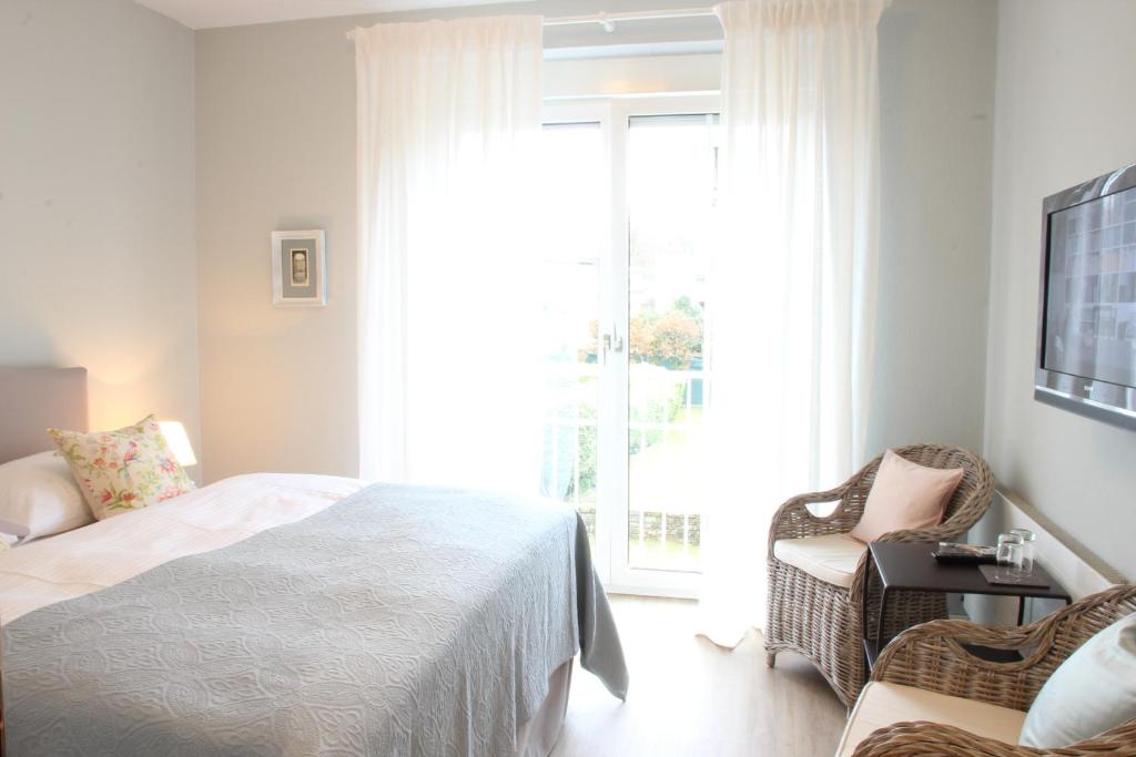 The Little Guesthouse - 13