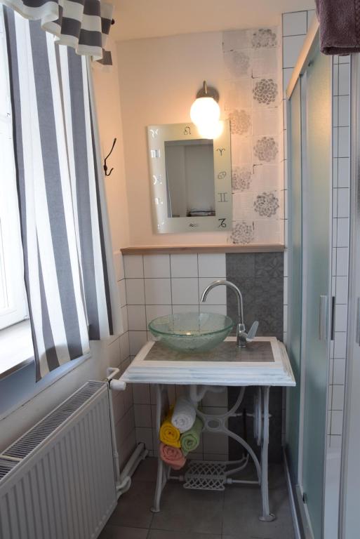 Apartmány Žlutý domeček - Квартира с одной спальней