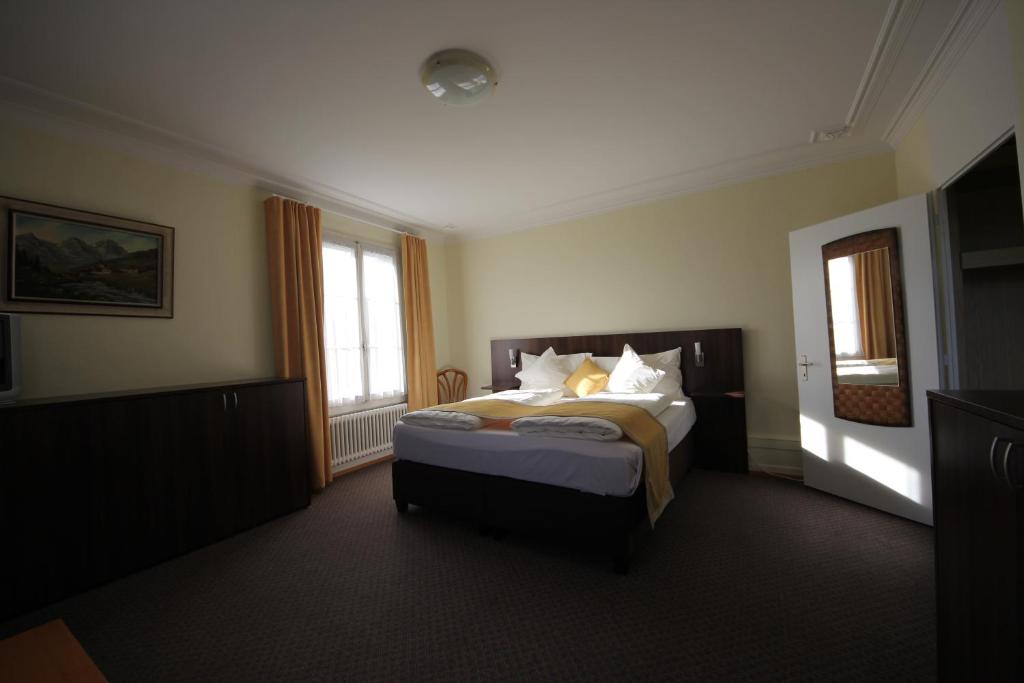 Gasthaus zum Kreuz - Resim 11