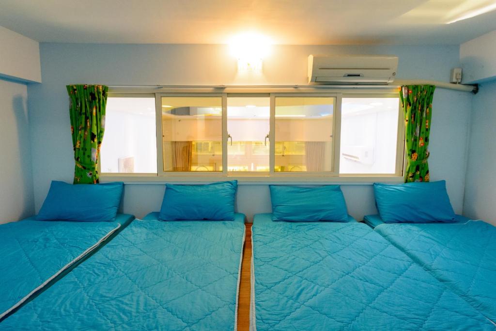 Postel nebo postele na pokoji v ubytování Shell Inn