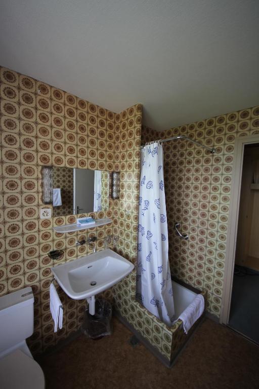 Gasthaus zum Kreuz - Resim 18