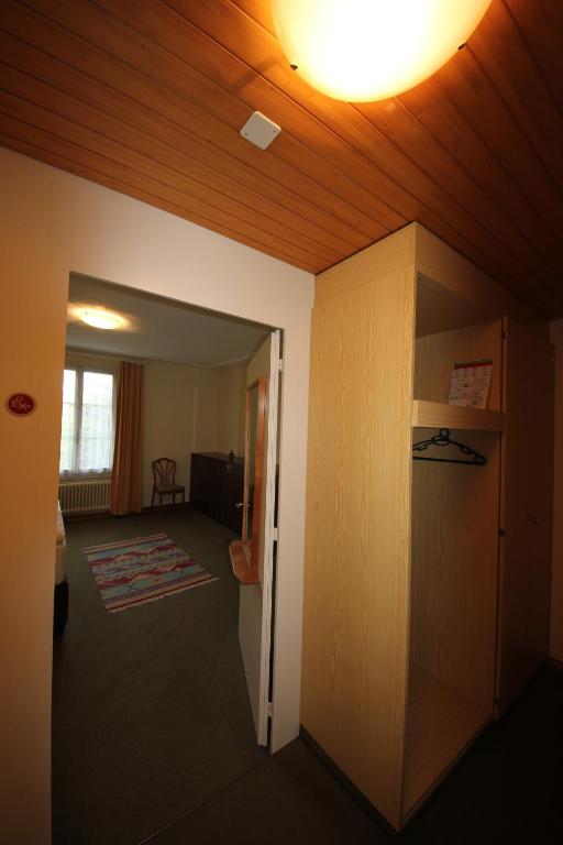 Gasthaus zum Kreuz - Resim 8