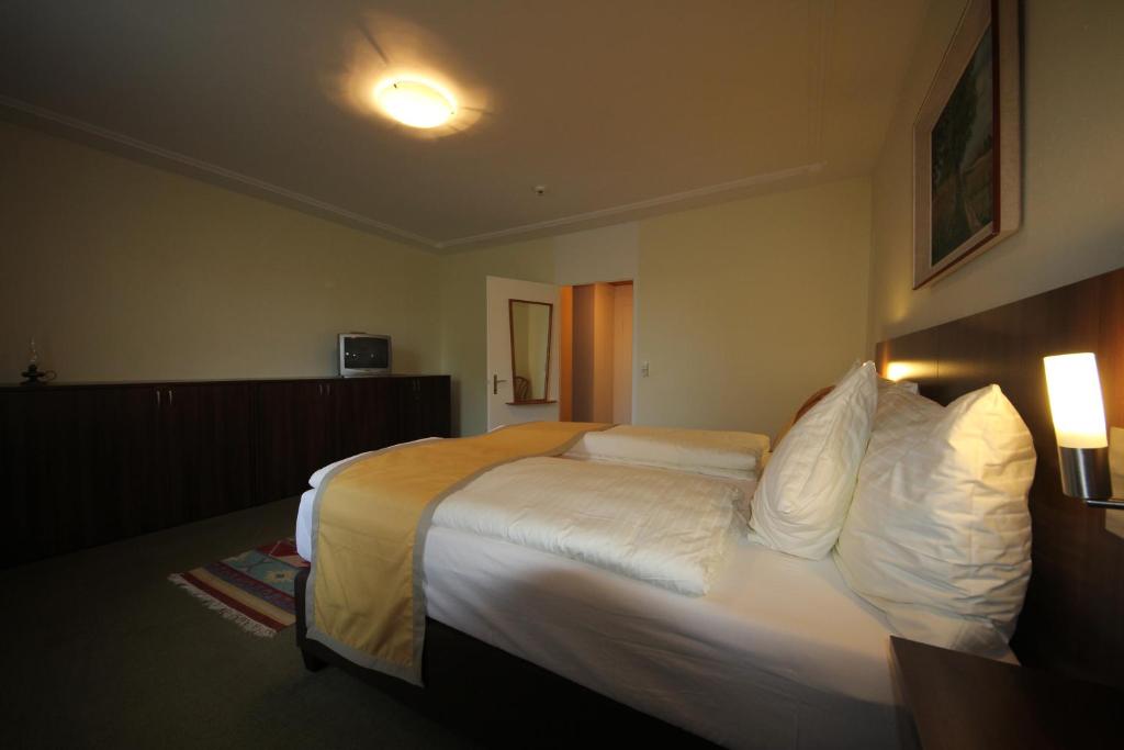 Gasthaus zum Kreuz - Resim 34