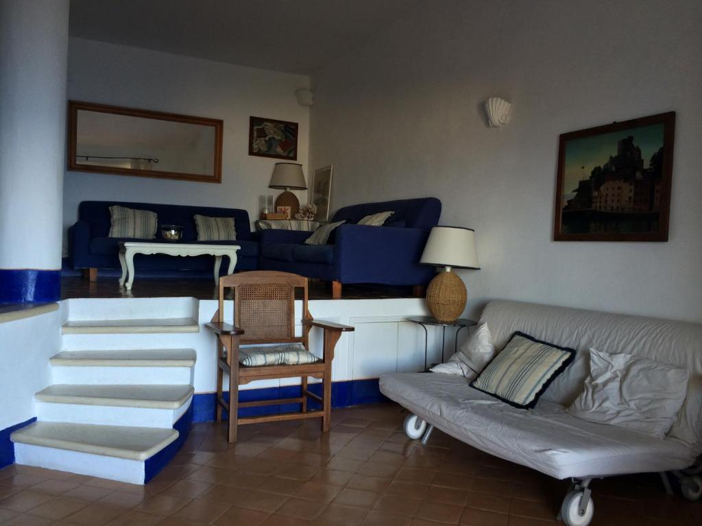 Posedenie v ubytovaní La casa sulla scogliera