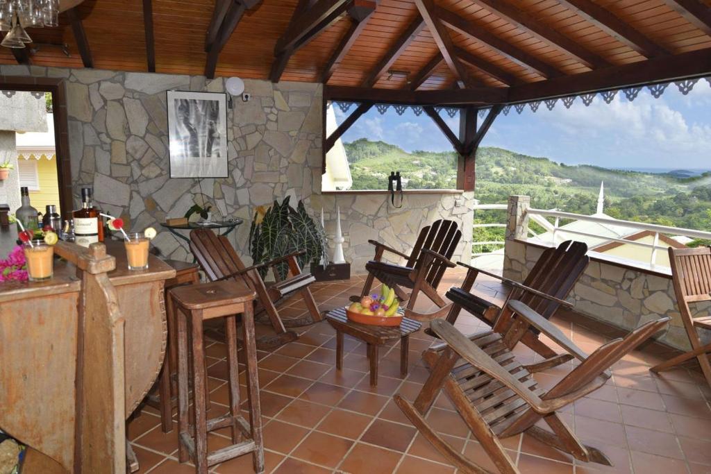 Nespecifikovaný výhled na hory nebo výhled na hory při pohledu z apartmánu