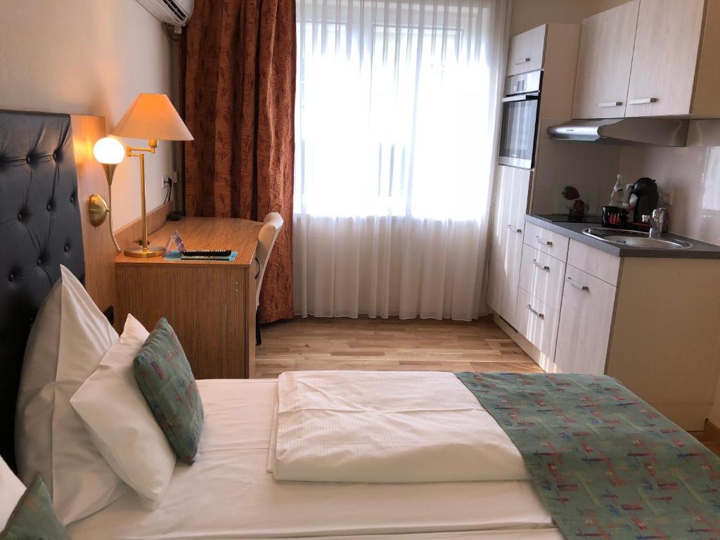 Aparthotel Guzulka & Restaurant - Single Room