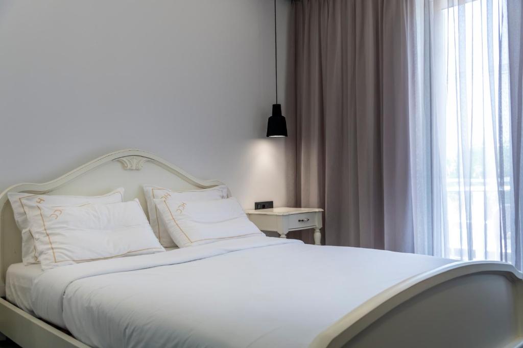 Diamond Boutique Hotel - 15