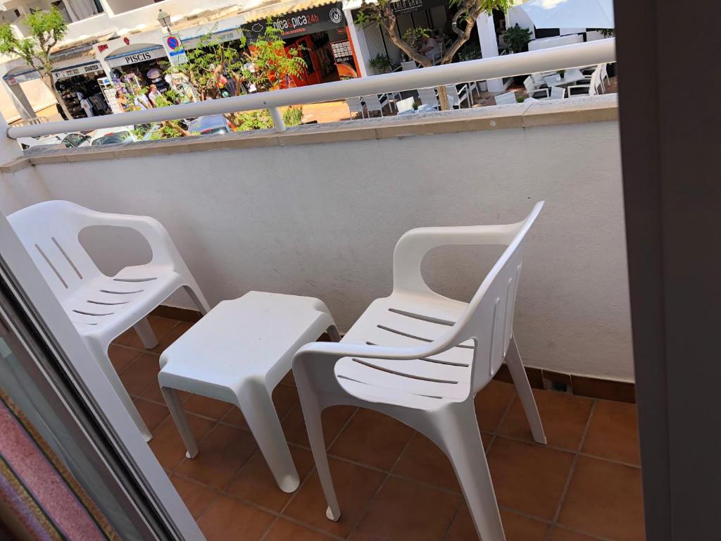 Balkón nebo terasa v ubytování Hostal de la Caravel-la