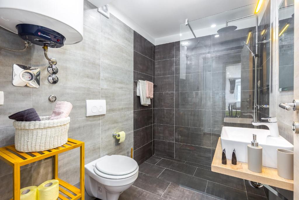 Apartments In The City - 19