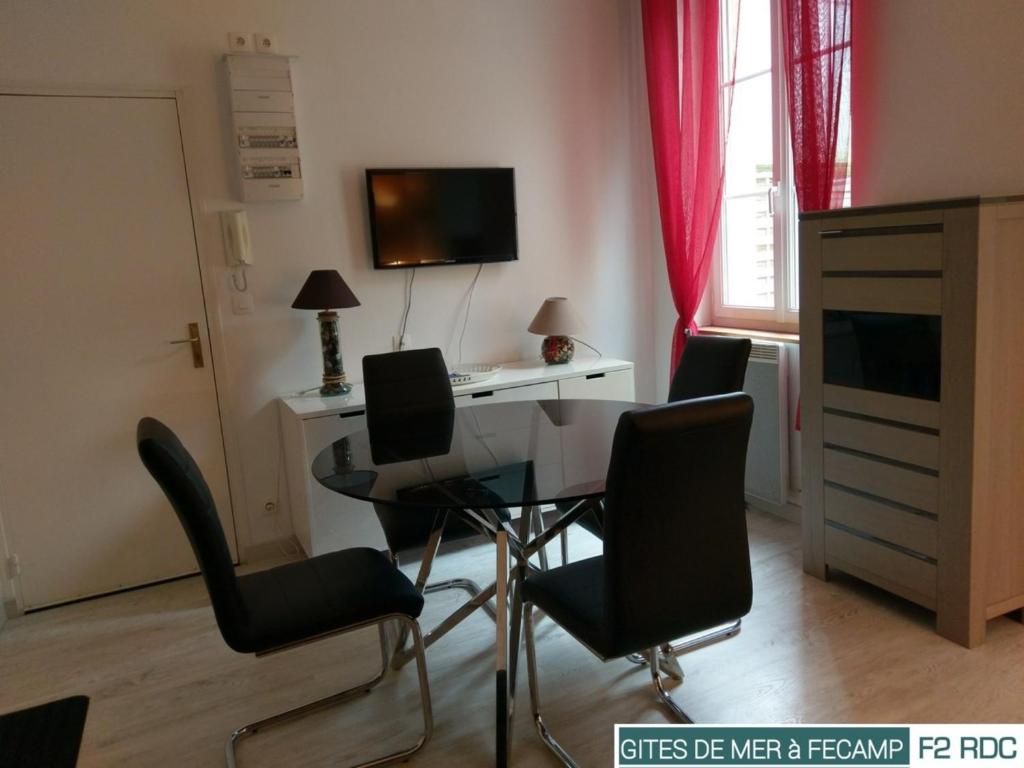 Gites de mer Les Boucanes - Appartement - Begane Grond