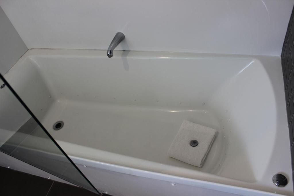 Koupelna v ubytování Quality Inn Acapulco Taupo