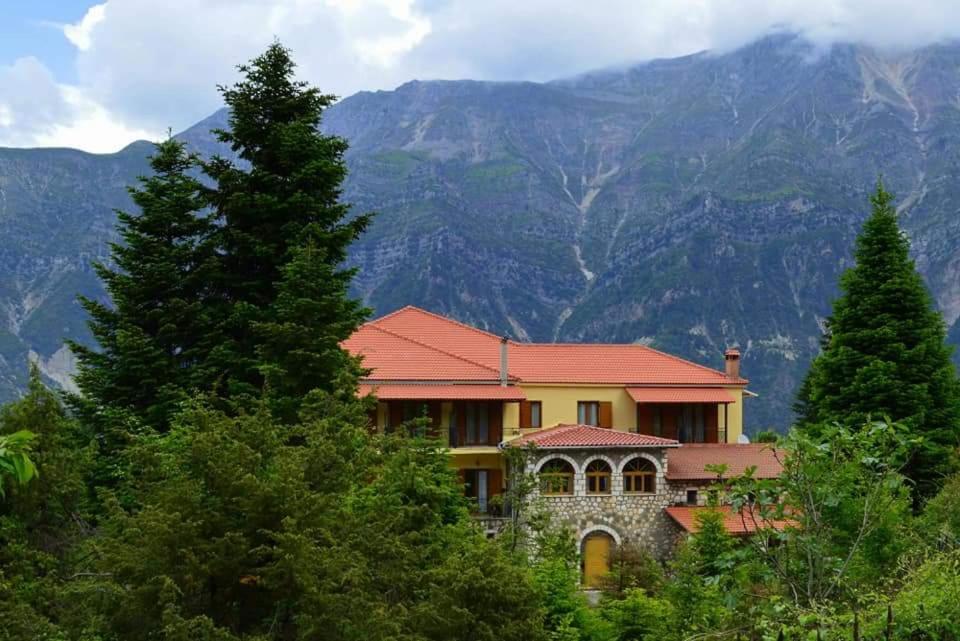 Gallery image of Hotel Tzoumerka in Pramanta