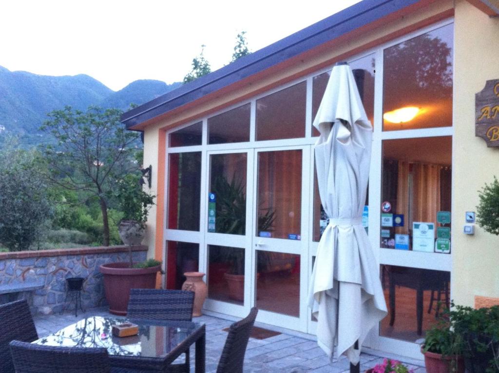 Nespecifikovaný výhled na hory nebo výhled na hory při pohledu z bed and breakfast