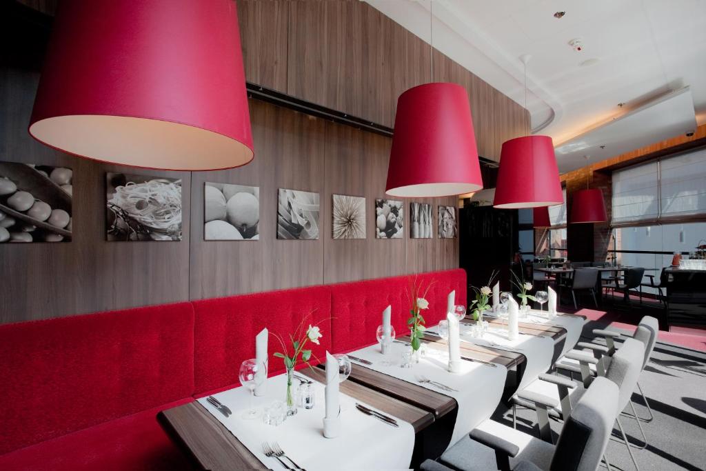 Restaurace v ubytování Qubus Hotel Bielsko-Biała