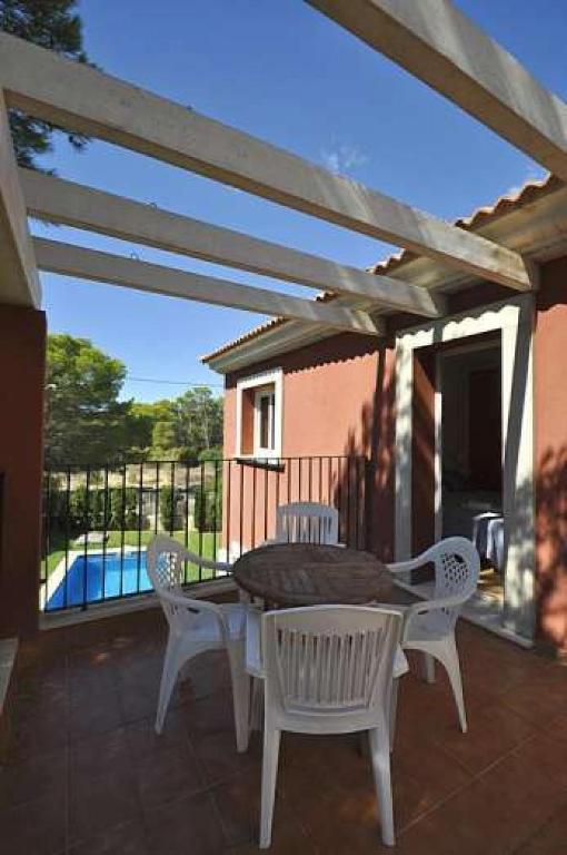 Bazén v ubytování VILLA ALBENIZ- Zona muy tranquila en Cala Pi- Llucmajor- Mallorca nebo v jeho okolí