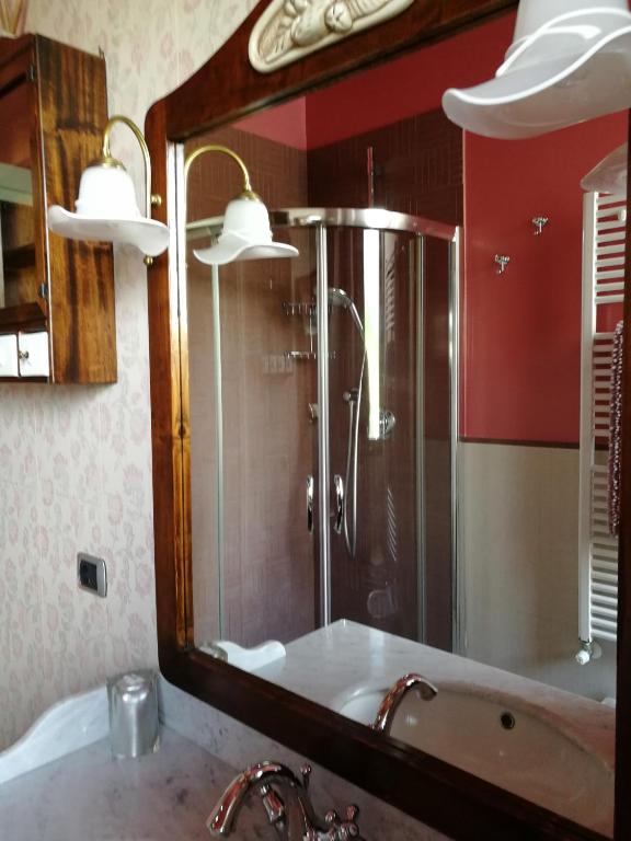 A bathroom at Siena Home And Sailing