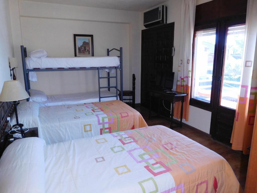 Hotel Restaurante Las Galias, Zuera – Updated 2023 Prices
