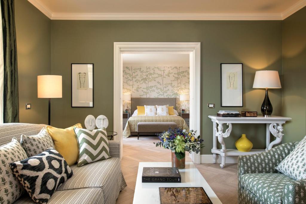 Rocco Forte Hotel Savoy